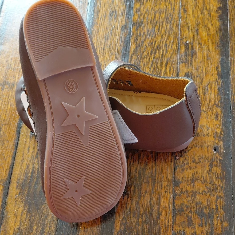 Fashion Nova Kids Moccasins in Rich Brown